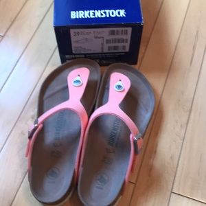 Birkenstock Gizeh Flamingo vegan thong little wear